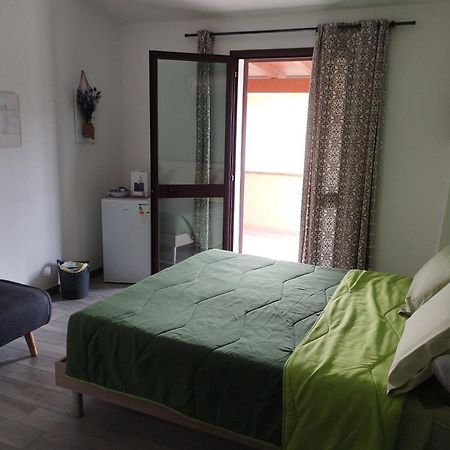 Affittacamere Casa Del Sole Cala Gonone Buitenkant foto